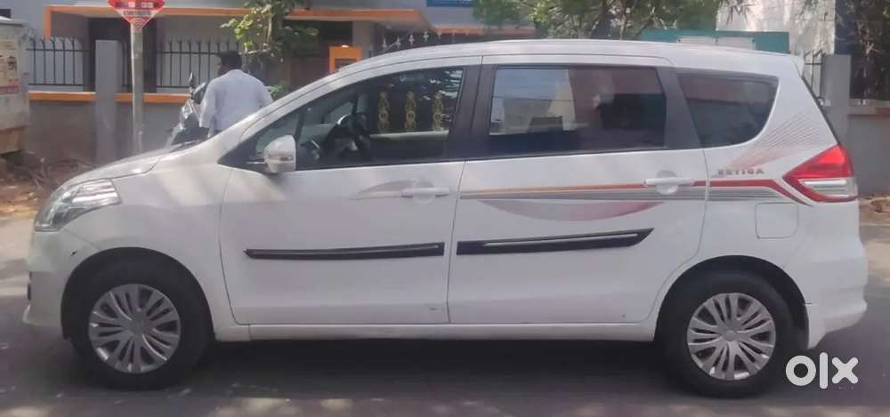 2017 Maruti Suzuki Ertiga Vxi Abs Bs Iv