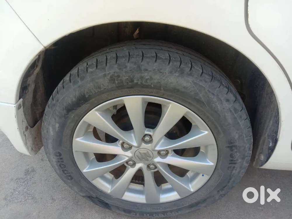 Maruti Suzuki Ertiga 2015