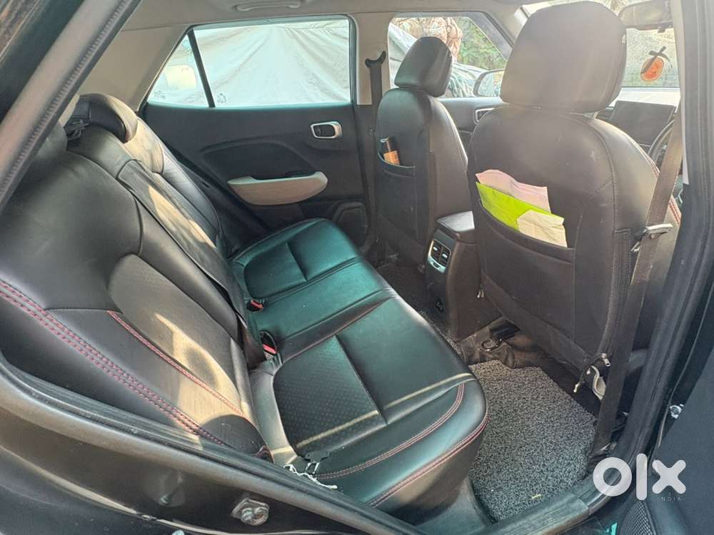 Hyundai Venue Petrol 2022