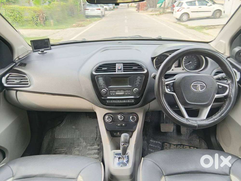 Tata Tiago 1.2 Revotron Xza, 2017, Petrol