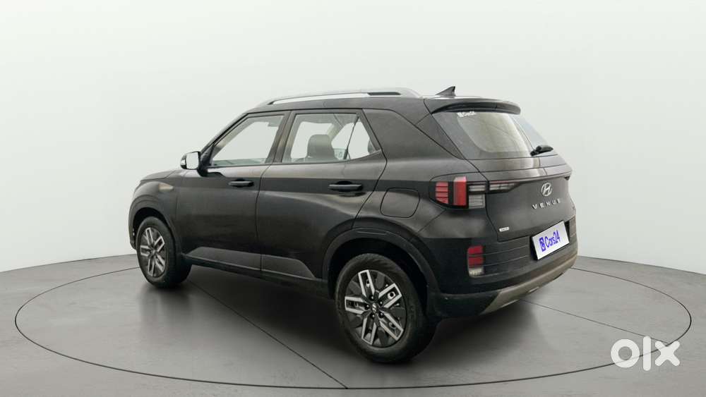 Hyundai Venue 1.0 S (o) Turbo Dct, 2024, Petrol