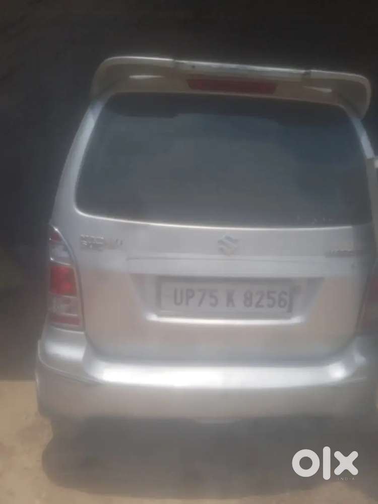 Maruti Suzuki Swift Lxi 2011