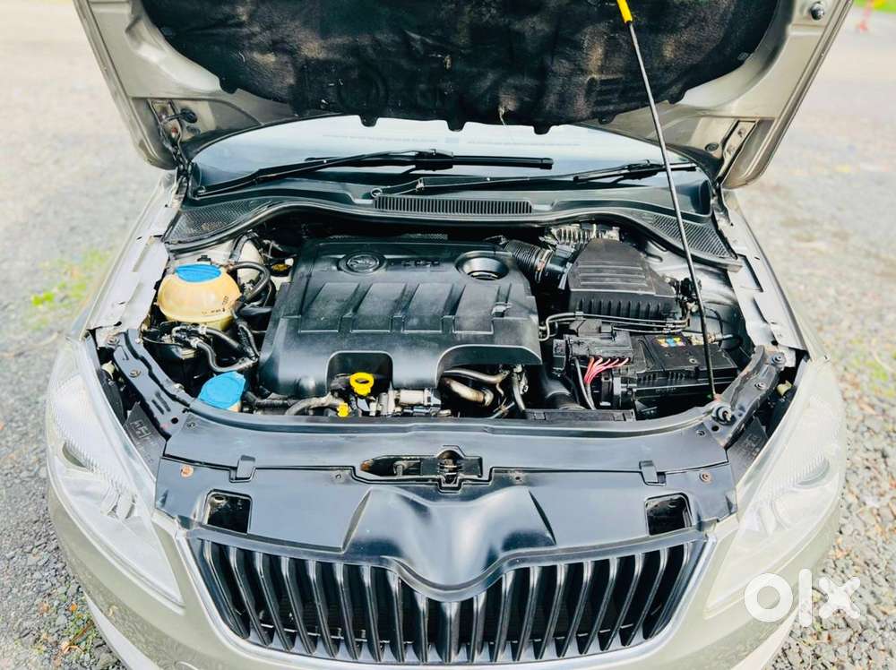 Skoda Rapid [2016-2020] 1.5 Style Plus Tdi At, 2016, Diesel