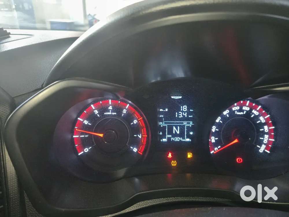 Mahindra Xuv300 Ap Registration  2024 Petrol 14350 Km Driven