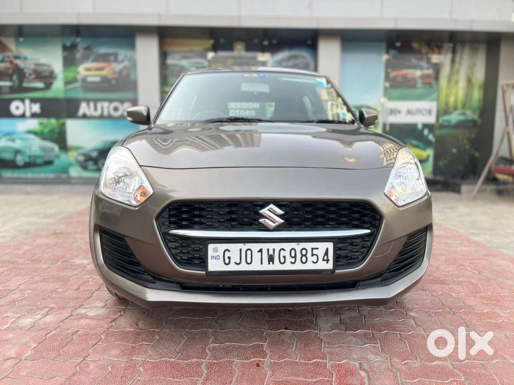 Maruti Suzuki Swift Vxi + Manual, 2022, Petrol