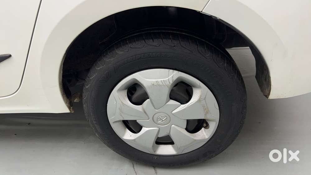 Tata Tigor Xm, 2023, Petrol