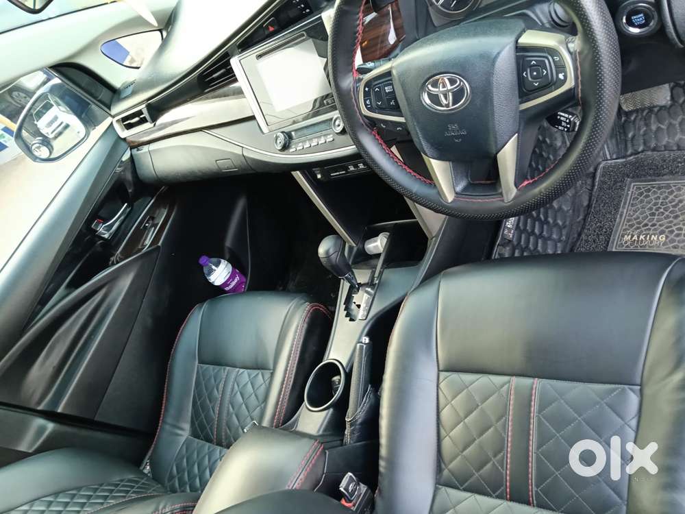 Toyota Innova Crysta 2.8z Automatic, 2016, Diesel