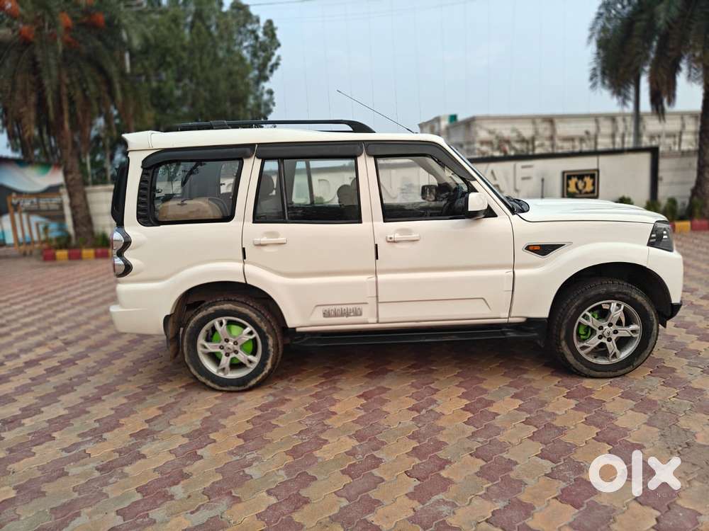 Mahindra Scorpio S6, 2017, Diesel