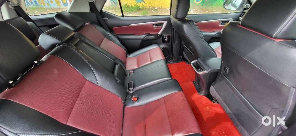 Toyota Fortuner Leader Edition (at), 2025, Diesel