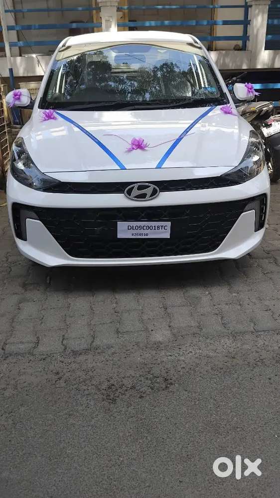 Hyundai Aura 2026 Cng & Hybrids 201 Km Driven