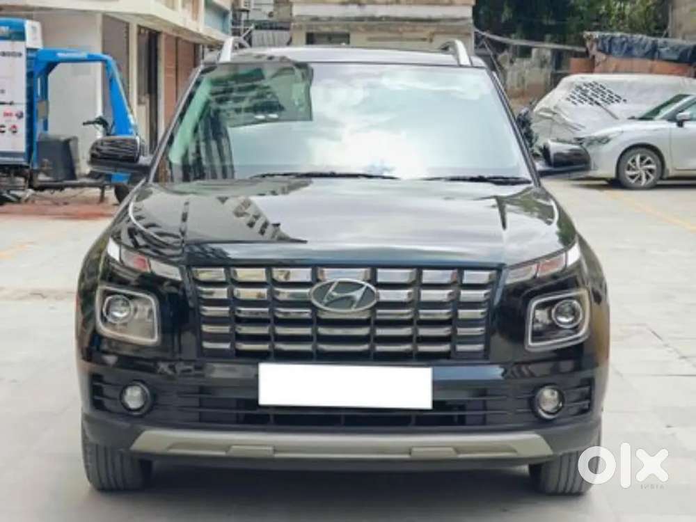 Hyundai Venue S Plus Petrol Automatic 2025, Hr 10 Number, Single Hand