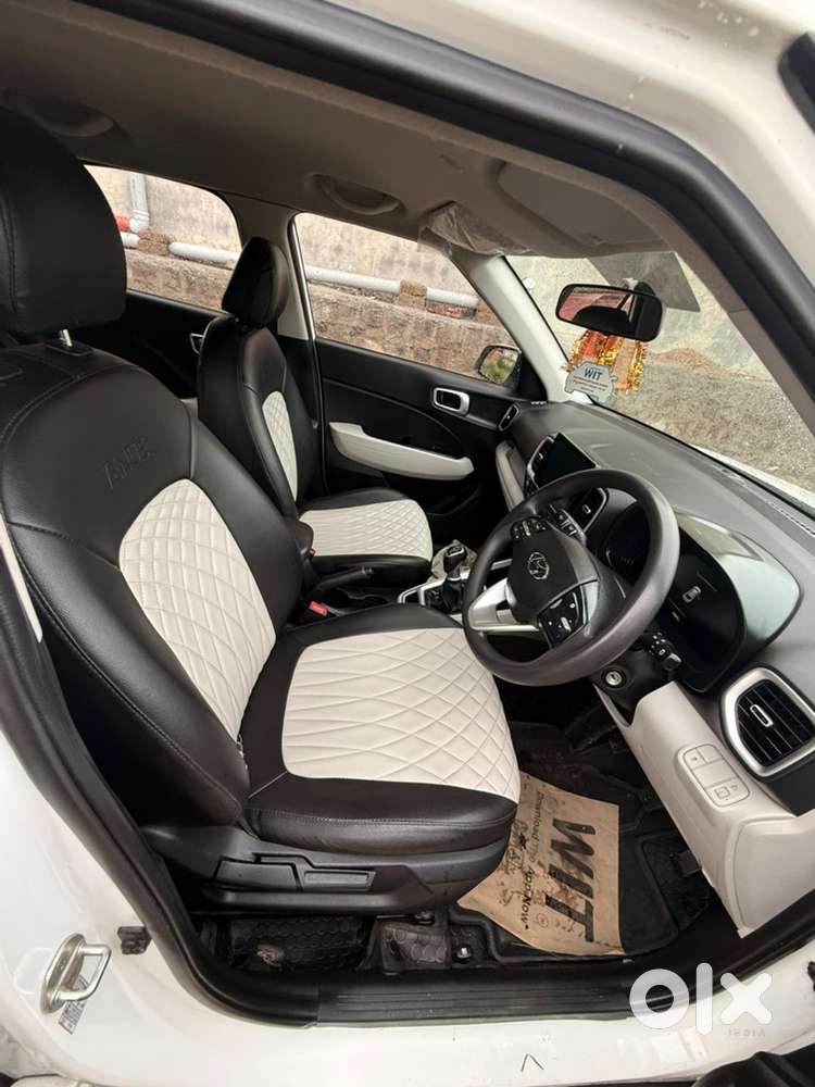 Hyundai Venue 2023 Diesel Car