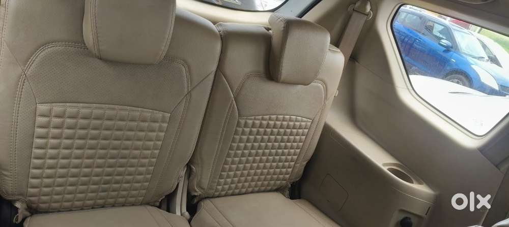 Maruti Suzuki Ertiga Zxi (o) Cng [2022-2023], 2024, Cng & Hybrids