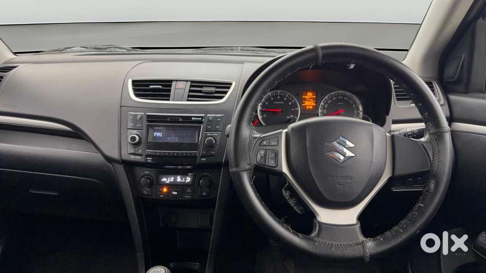 Maruti Suzuki Swift Zxi, 2015, Petrol
