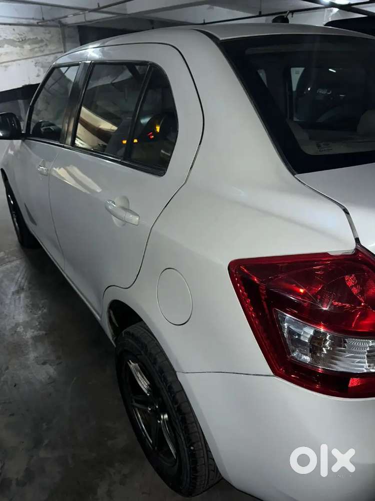 Maruti Suzuki Swift Dzire 2013