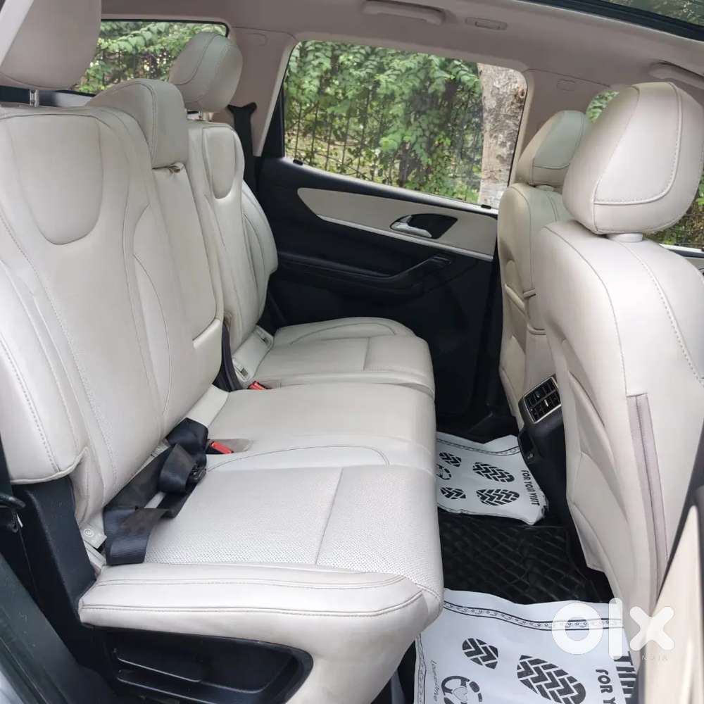Mahindra Xuv700 Ax7l Diesel Top Model