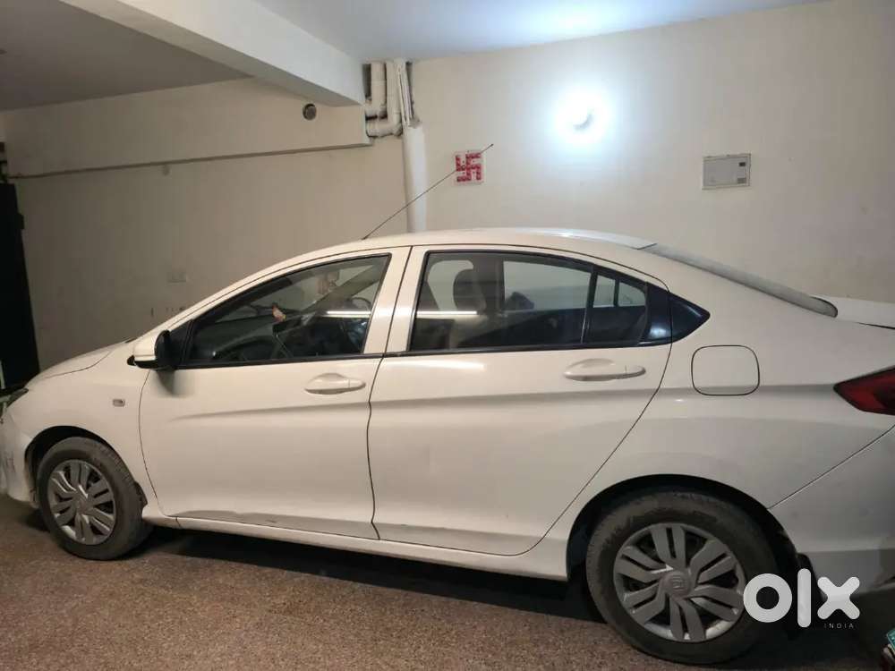 Honda City Petrol Manual 2016 Variant