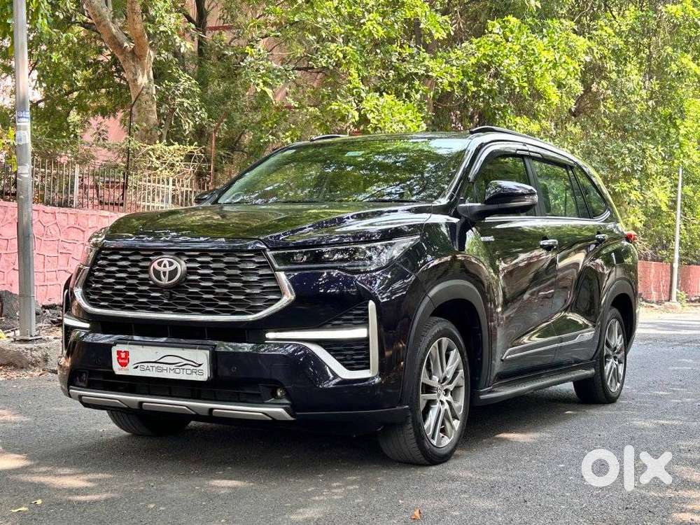 Toyota Innova Hycross 2.0 Zx Hybrid 7 Str, 2024, Petrol