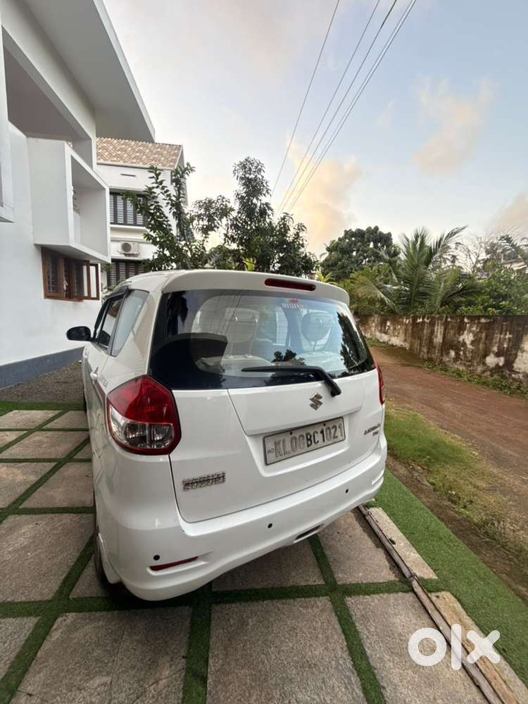 2013 Maruti Ertiga Petrol Manual Car