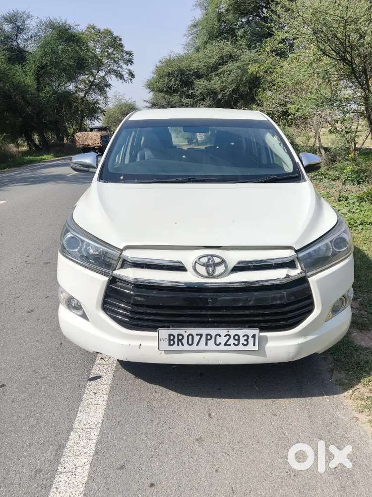 Toyota Innova 2020