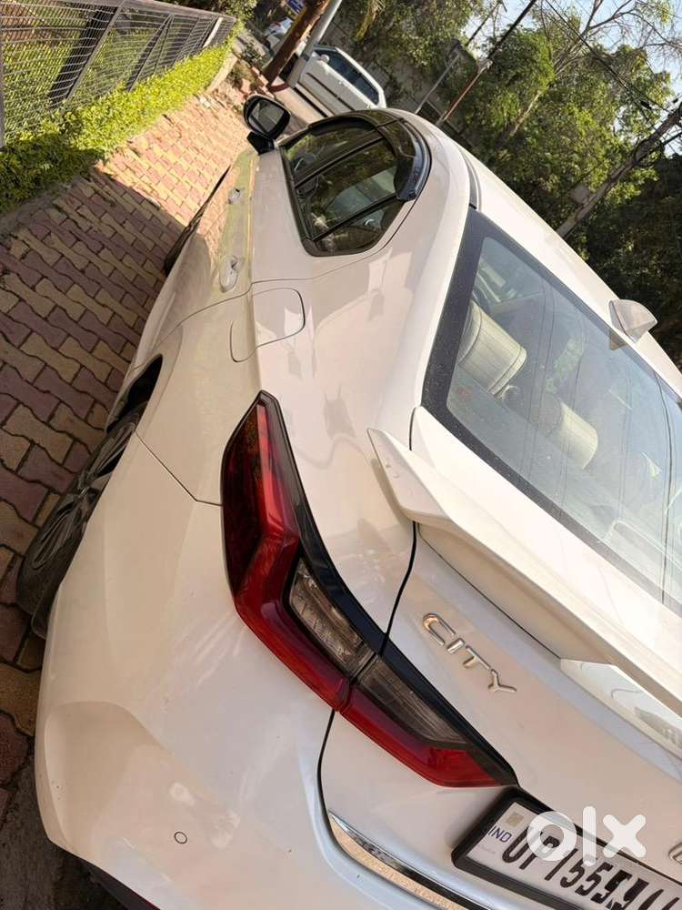 Honda City 2024 Petrol Well Maintained
