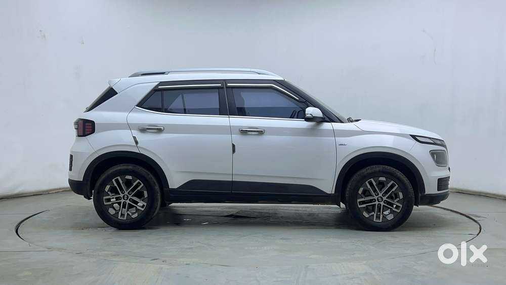 Hyundai Venue 1.0 Sx (o) Turbo Dct, 2024, Petrol