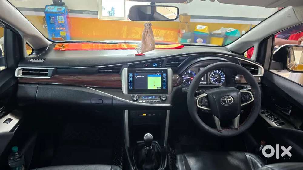 Toyota Innova Crysta 2018 Diesel 190000 Km Driven