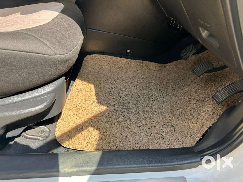 Hyundai Grand I10 2015 Petrol Well Maintained