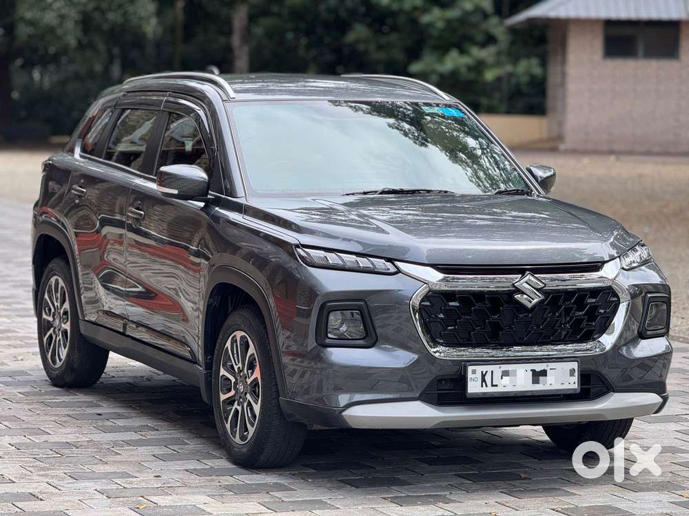 Maruti Suzuki Grand Vitara 1.5 Delta Smart Hybrid At, 2025, Petrol