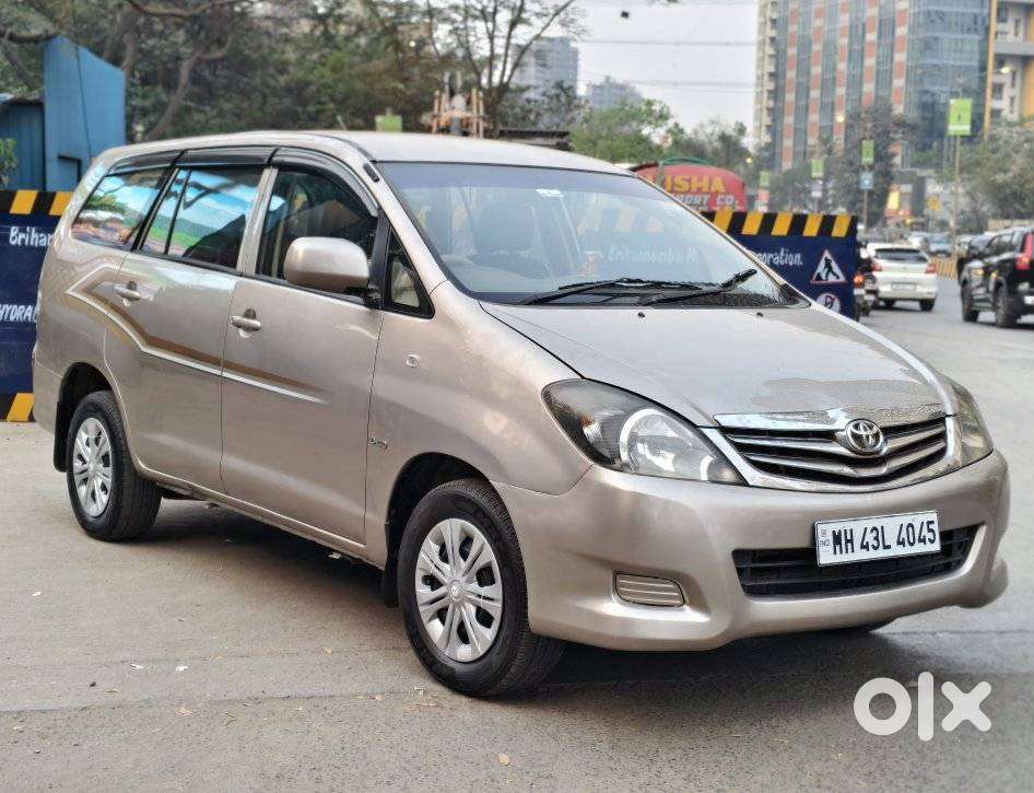 Toyota Innova 2004-2011 2.5 G4 Diesel 8-seater, 2008, Diesel