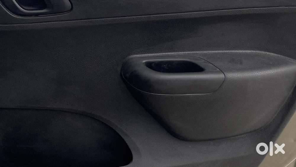 Renault Kwid 2015-2019 1.0 Rxt Amt, 2017, Petrol