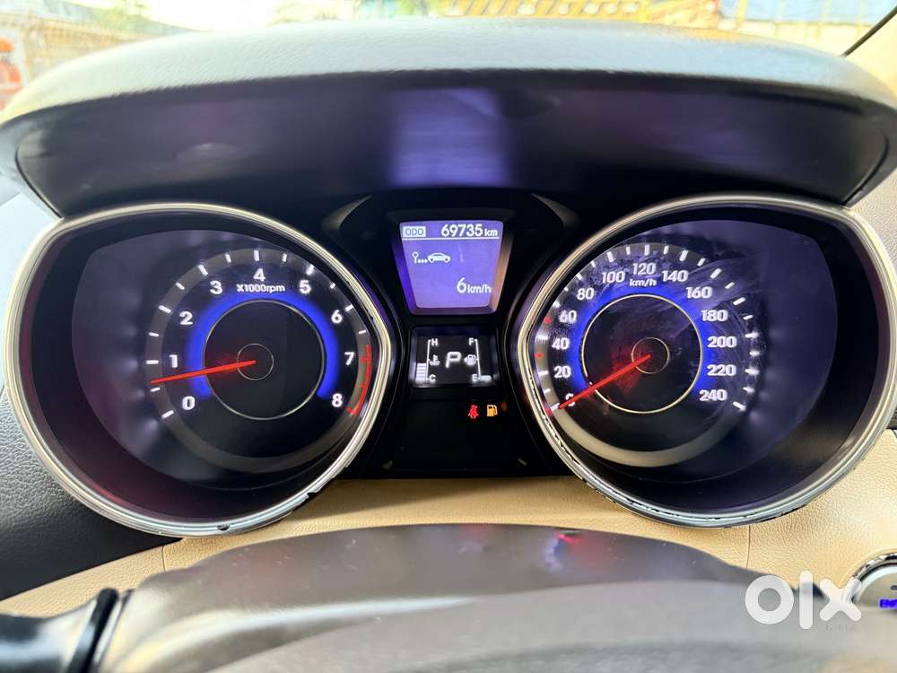 Hyundai Neo Fluidic Elantra 1.8 Sx At Vtvt, 2015, Petrol