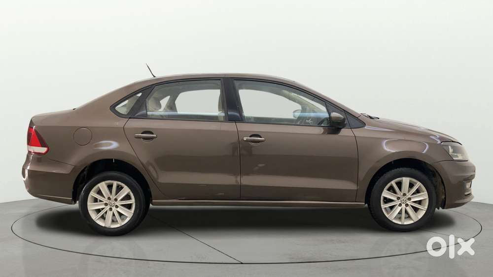 Volkswagen Vento 2010-2013 Petrol Highline At, 2016, Petrol