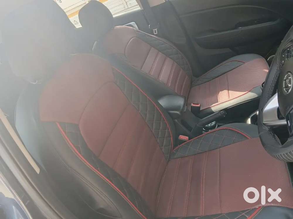 Hyundai Venue Knight 2020