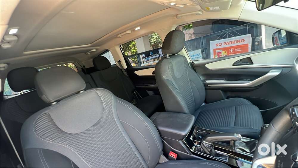 Mahindra Xuv700 7 Seater 2024 Diesel Very Well Maintained