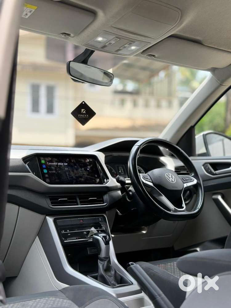 Volkswagen Taigun 1.0 Tsi Highline At, 2023, Petrol