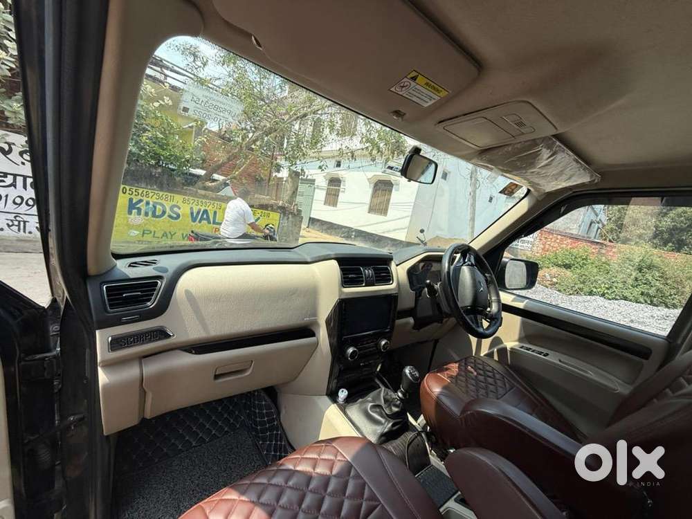 Mahindra Scorpio Classic 2023 Diesel 68000 Km Driven
