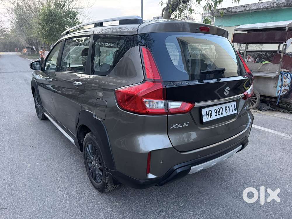 Maruti Suzuki Xl6 1.5 Zeta At, 2022, Petrol