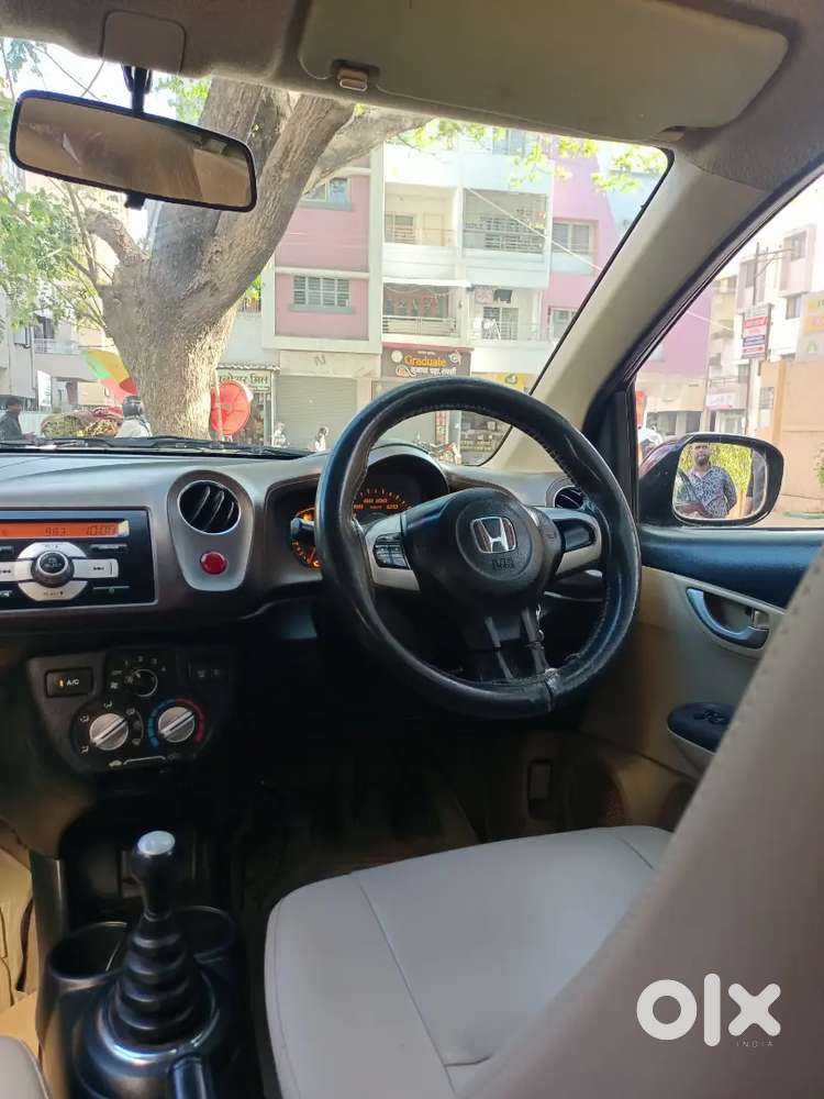 Well Maintained 2013 Honda Amaze
