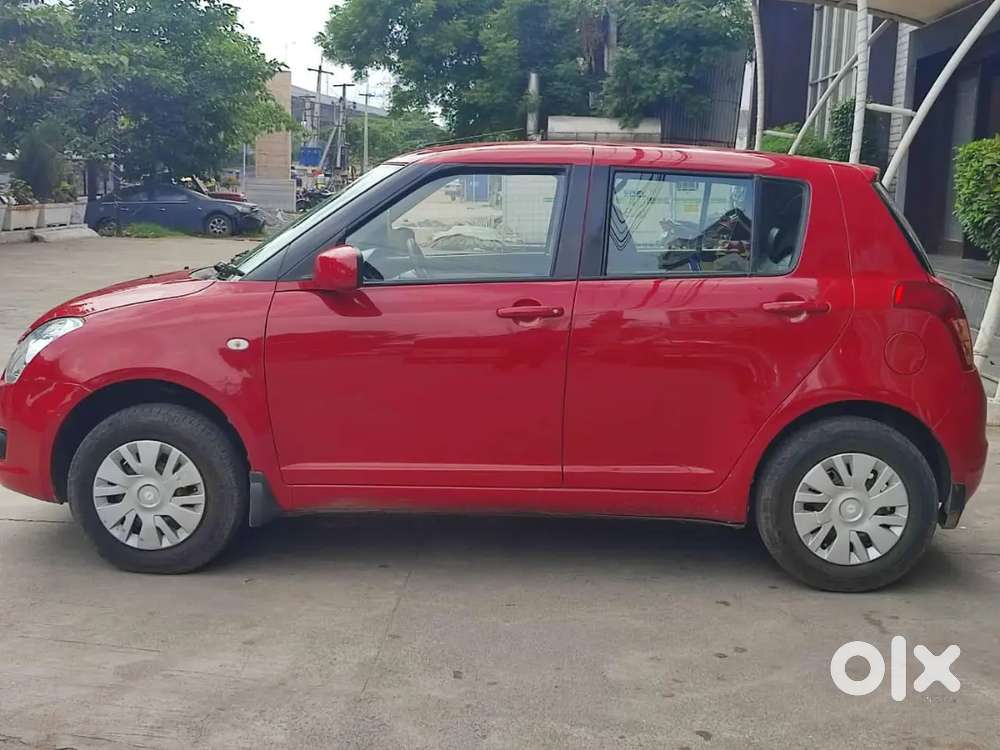 Maruit Suzuki Swift 2010 Vxi Good Condition