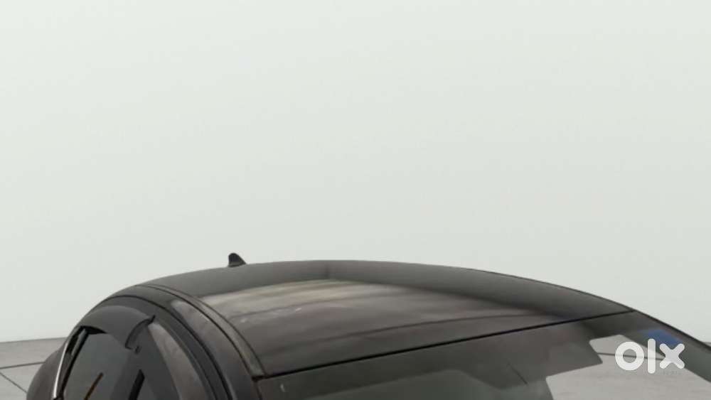 Tata Tigor Xza, 2018, Petrol