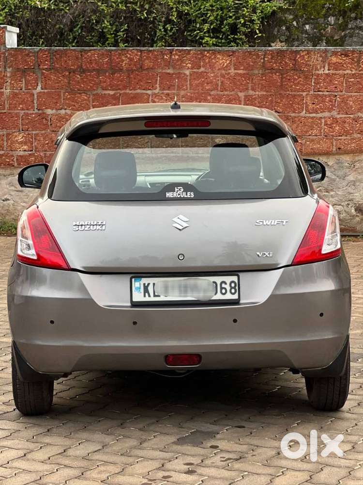 Maruti Suzuki Swift Vxi + Manual, 2015, Petrol