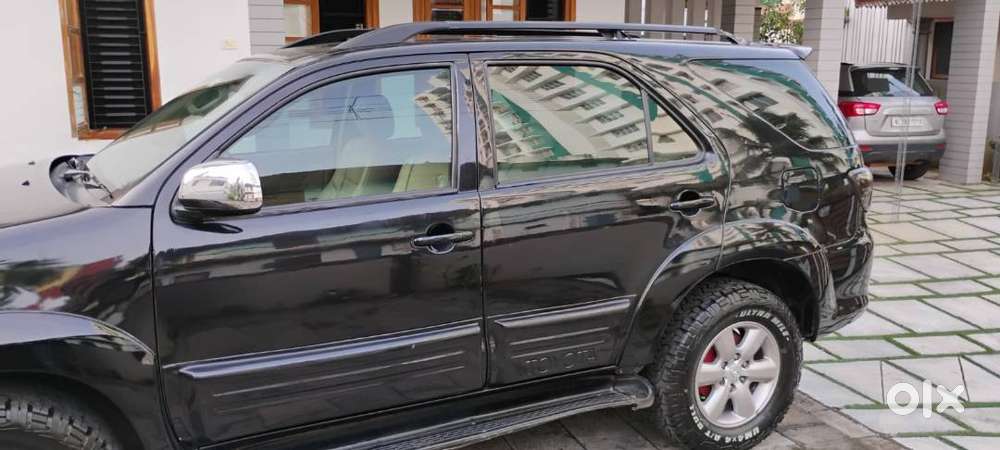 Toyota Fortuner 2010 For Sale