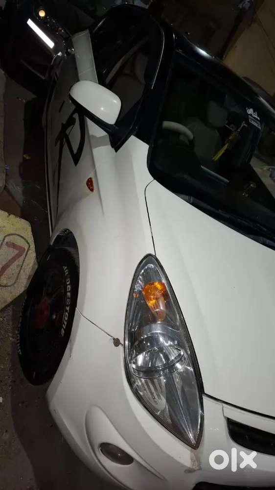 Hyundai I20 Asta, Full Loaded 2010 Model, Well Maintained
