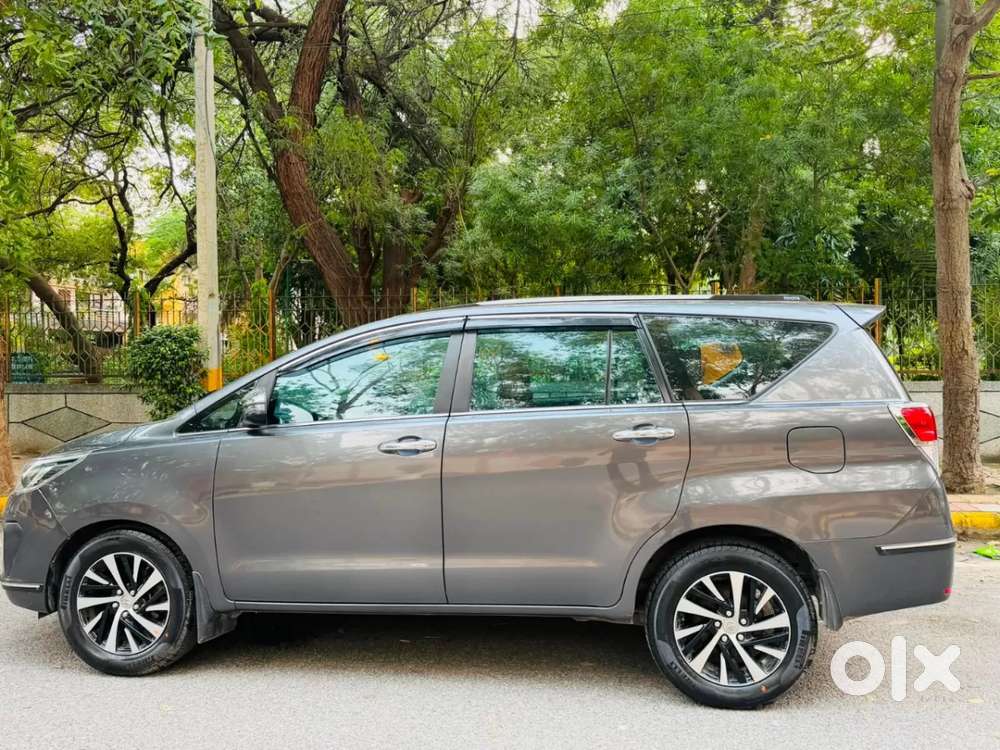 Toyota Innova Crysta [2020-ongoing] 2.7 Zx At 7 Str, 2022, Petrol