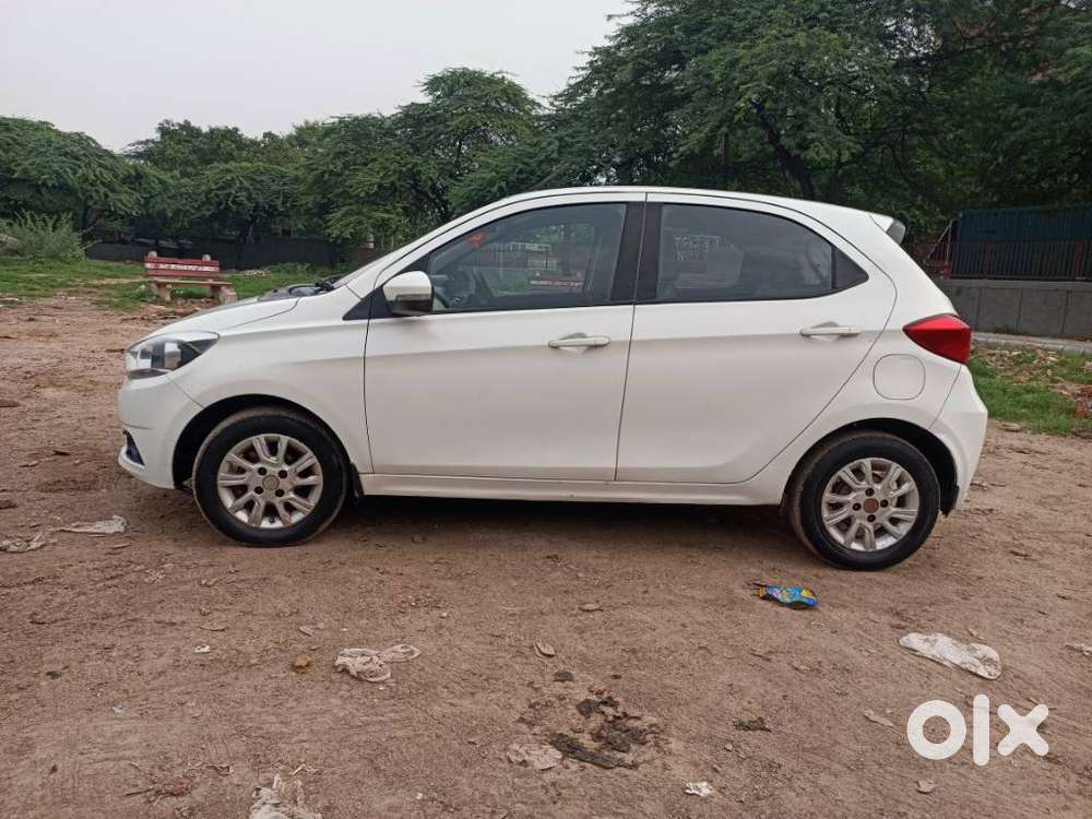Tata Tiago 1.2 Revotron Xza Plus Amt, 2017, Petrol