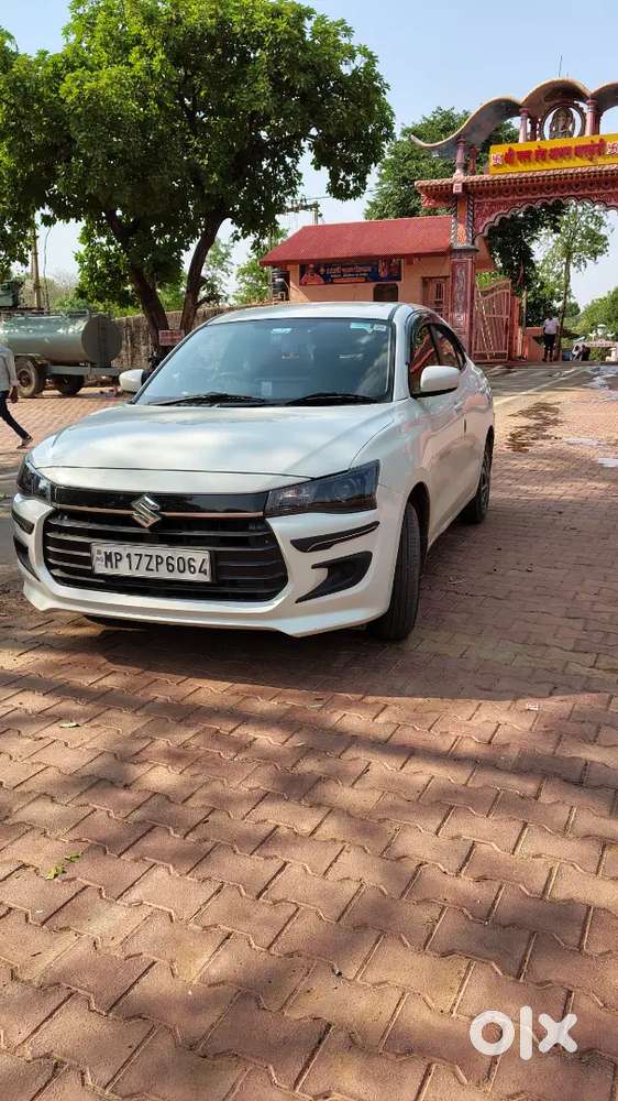 Maruti Suzuki Dzire Vxi 2025 Petrol