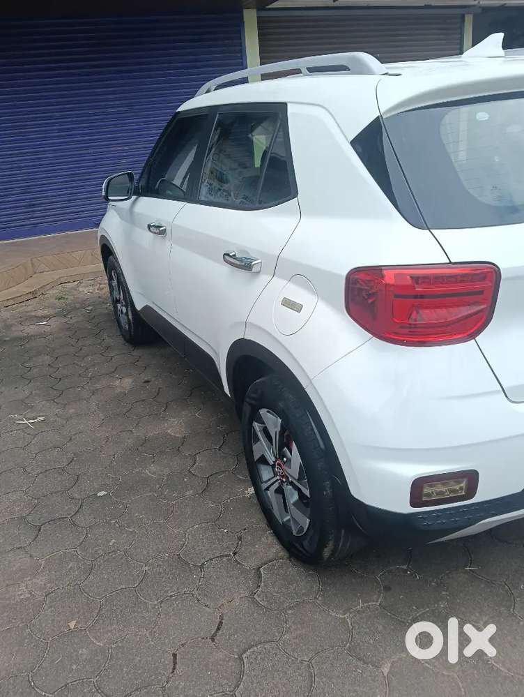 Hyundai Venue Mt 2019 20 Registration Diesel With Sunroof Good Car