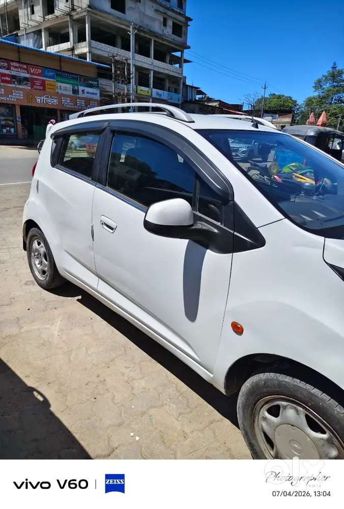 Chevrolet Beat Petrol 2015