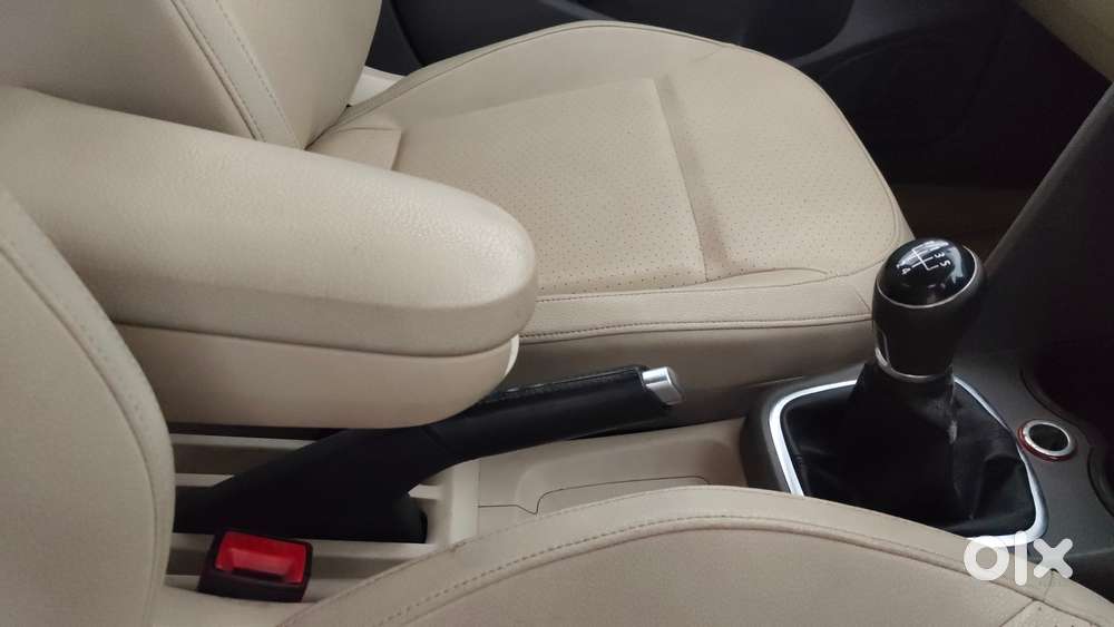 Volkswagen Vento 2010-2013 Petrol Highline, 2013, Petrol